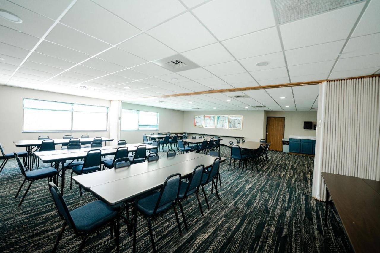 Americinn By Wyndham Hotel 2*